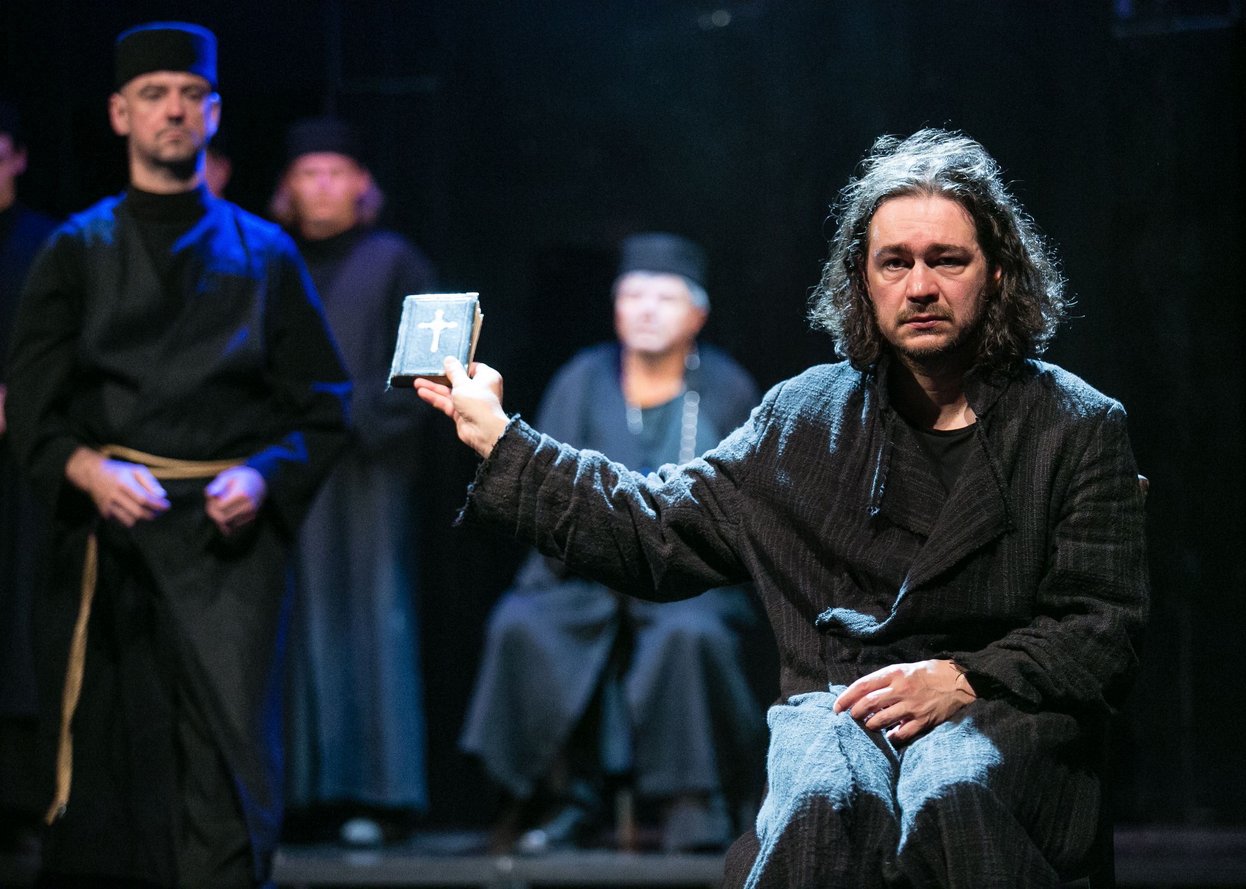 RASPUTIN | Východočeské divadlo Pardubice