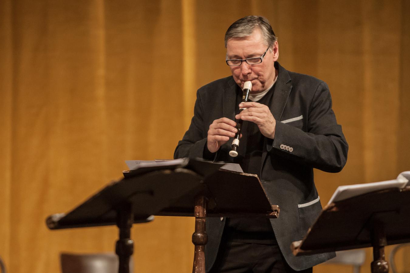 I ředitel divadla Petr Dohnal předvedl své muzikantské vlohy, foto Jiří Sejkora
