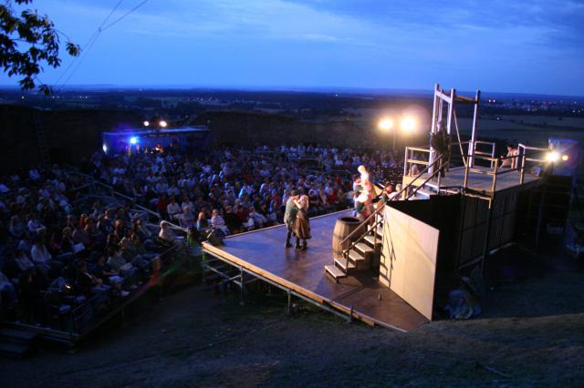 Malované né na skle, 2007, foto R. Šťastný