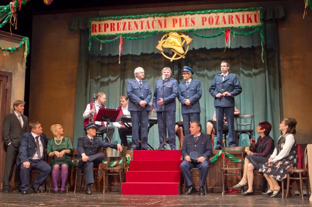 Vladimír Chmelař, Alexandr Postler, Lucie Ptáčková, Josef Láska, Milan Boháč, Radek Škeřík, Zdeněk Rumpík, Jiří Kalužný, Martin Mejzlík, Petr Dohnal, Jan Musil, Lída Vlášková a Ludmila Mecerodová, foto Michal Klíma