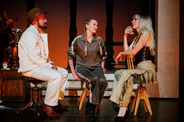 Josef Láska, Karolína Šafránková a Martina Sikorová, foto Jan Hromádko